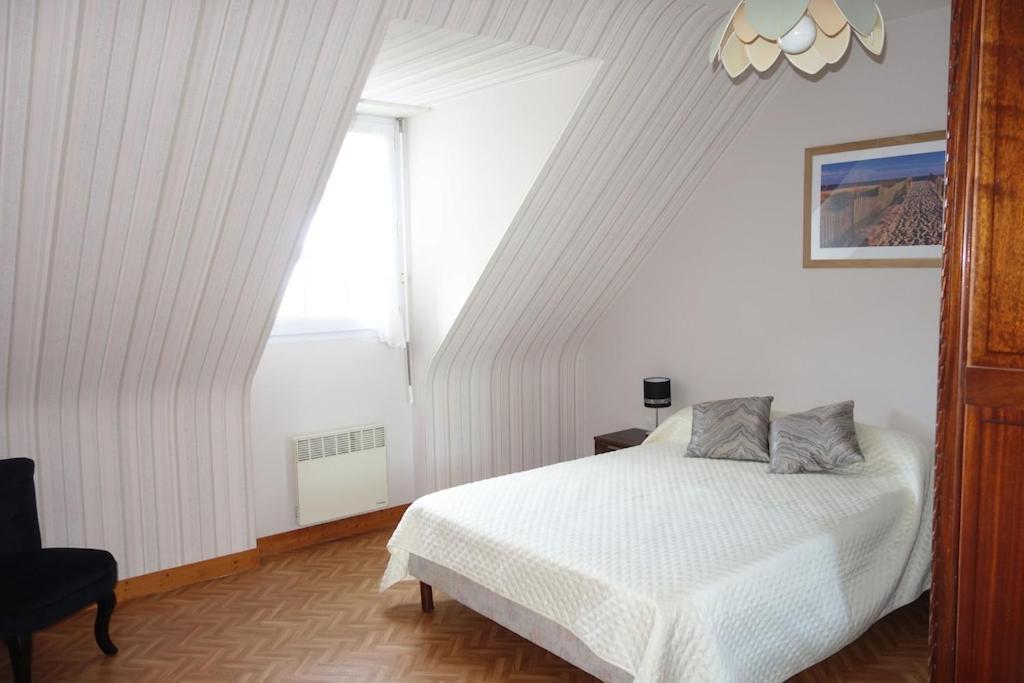 Spacieuse Maison Typique Pour 10 Personnes Vue Mer Plage A 10 Minutes A Pied- Ideale Pour Des Vacances Ou Un Weekend En Famille Ou Entre Amis Étables المظهر الخارجي الصورة